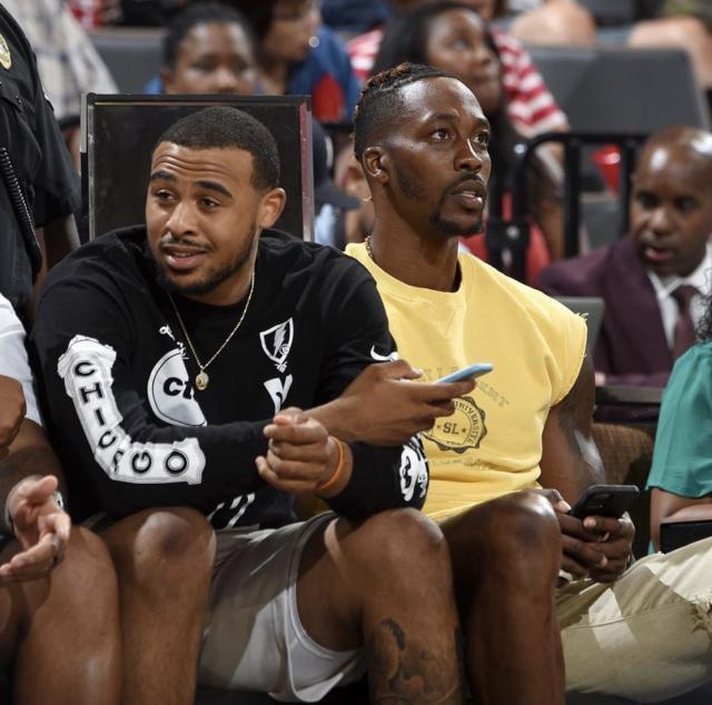 一次篮下卡 一次篮下卡