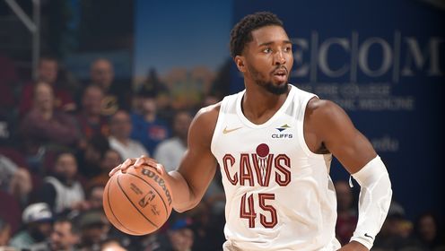 但真正左右 但真正左右