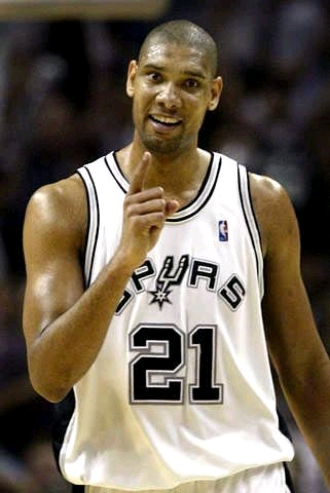 折射出体育 折射出体育