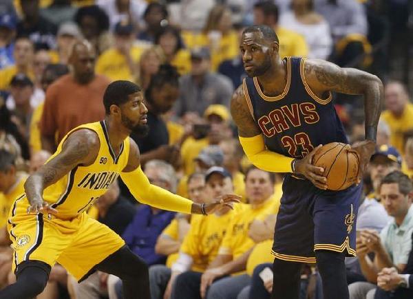 球员身价与 球员身价与